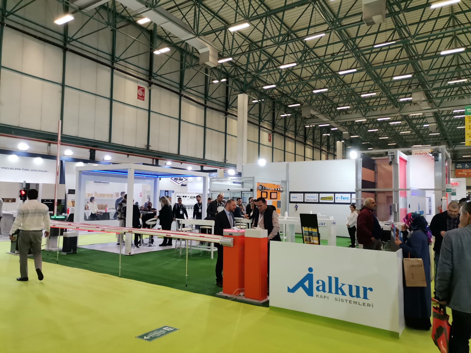 Uluslararası Kapı Fuarı — İstanbul stand görünümü (arşivde 2021’e özel ayrı kare olmadığı için yakın dönem stant fotoğrafı kullanılmıştır).